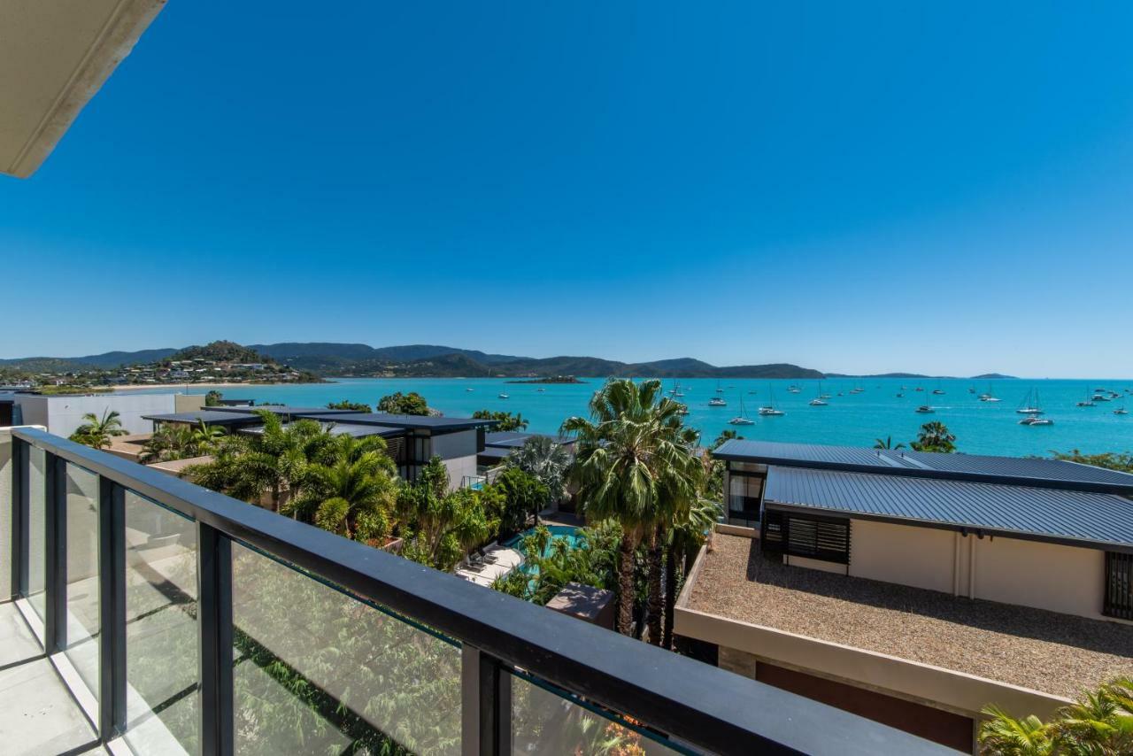 Executive On Whisper Bay - Cannonvale Airlie Beach Exterior foto